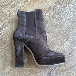 NWOT Paige Brown Suede Ankle Boots 8.5